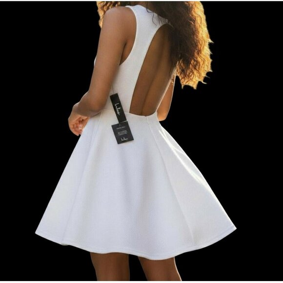 LULUS White Gal About Town Open Back Sleeveless Skater Dress - Size Medium - NWT - Picture 1 of 16